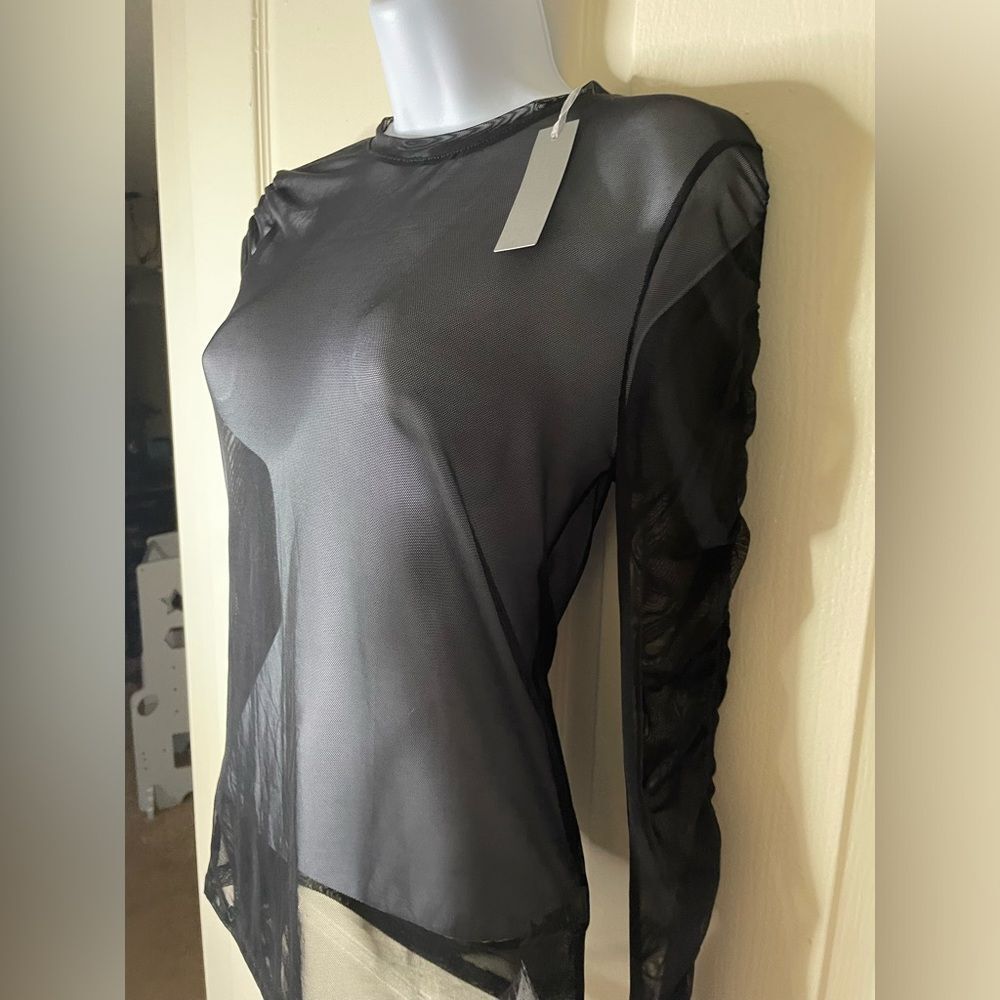 Sheer Mesh blouse - Picture 2 of 7